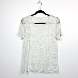 Hera Short Sleeve Glittery Vintage Floral Lace Top